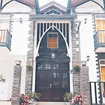 Homestay Clifton Manor Luxury Boutique Nuwara Eliya