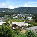 Pedro & 3* Nuwara Eliya