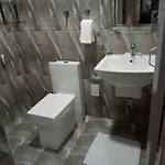 Guest house Thuvaraga 3*