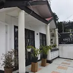 Nuwaraeliya Kings Court Hotel