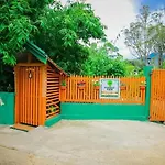Thalagala Oya & Restaurant *