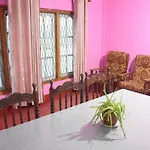 Carmalin * Nuwara Eliya