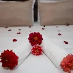 Dawn's Villa *