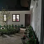 Dawn's * Nuwara Eliya