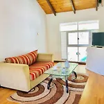 Star Holiday Home