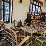 Magnolia Hideout