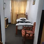 Happy Bed & Breakfast