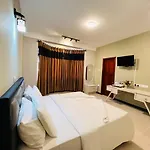 Hotel Moon Light Nuwara Eliya
