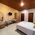 Hotel Moon Light 3*