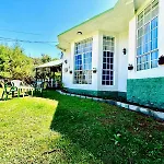 Villa Lakeside By Clover