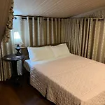 Medalin Harmony Nest Guest house