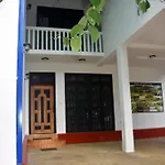 Birds Peak Hotel Nuwaraeliya