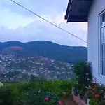 Hikers Holiday Home