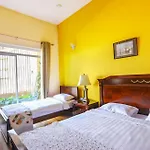 Acacia Guest house