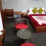 Hotel Vishmi's Rest