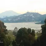 Nuwaraeliya Penthouse With Pool & Panaromic Views Apartment *