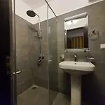Mount View Two Bed Apartment *
