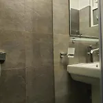 Mount View Two Bed Apartment *