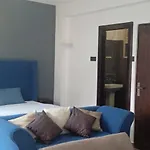 Winterfell Apartment