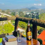 Travellers Nest Inn