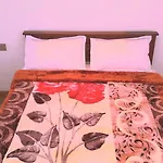 Golden Eco Hotel