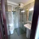 Apartment Ridge Rest, *