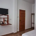 Pensive - Hotel 3*