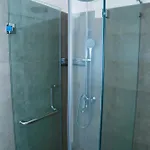 Ajymth Luxury - Lakeview Residencies - F24 Apartment