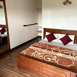 Guest house Kadalla 3*