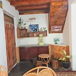 Homestay Sasru *