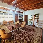 Homestay Sasru *