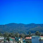 D Luxury Apartments - Nuwara Eliya