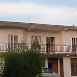 Homestay Serenity Heights *