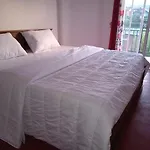Serenity Heights Homestay Nuwara Eliya