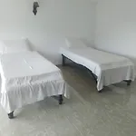 Hikers Inn 2*