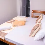 Inn Rose Palace