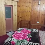 La Rose Guest House
