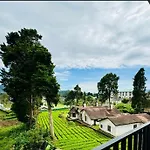 Apartment Highland View