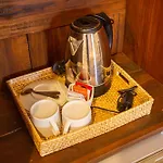 Country Club Hotel 3*