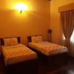 The Loris Manor Nuwara Eliya
