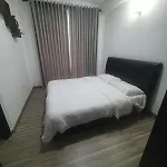 Apartment 3-bedroom Serviced In Town
