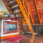 The Aayu Chalet