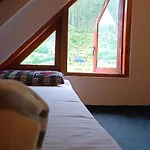 Lodge The Mount