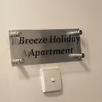 Breeze Apartment *