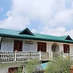 Waduge Inn