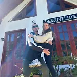 Lodge The Mount