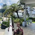 Red Rose Holiday Bangalow