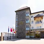 Hotel Grand Turf