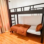 Cloud 16 Homestay *