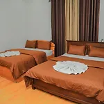 Homestay Cloud 16 *